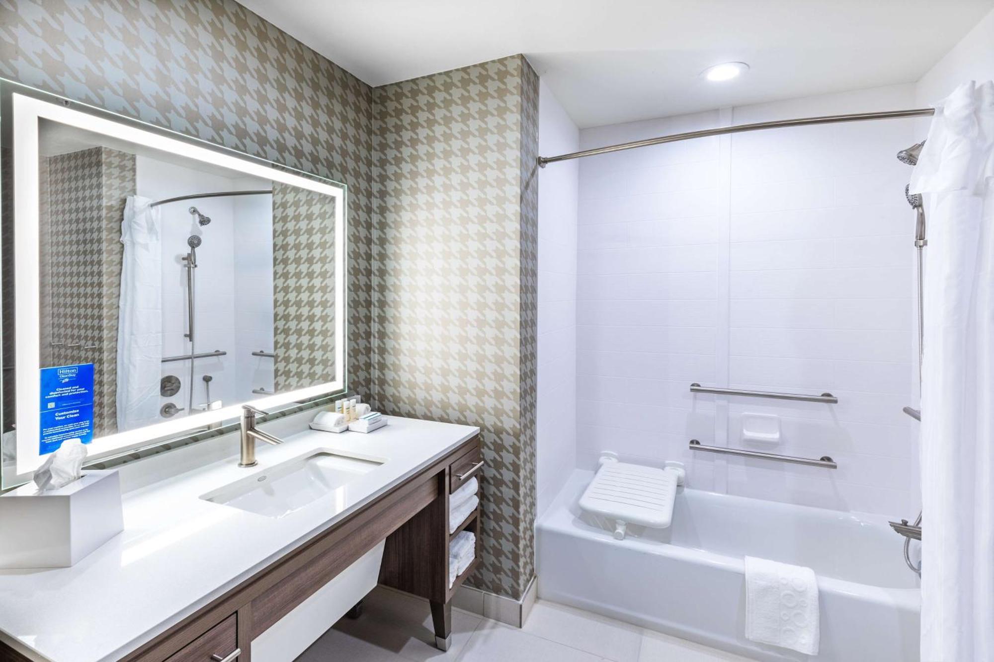 Home2 Suites By Hilton Midland East, Tx Bagian luar foto