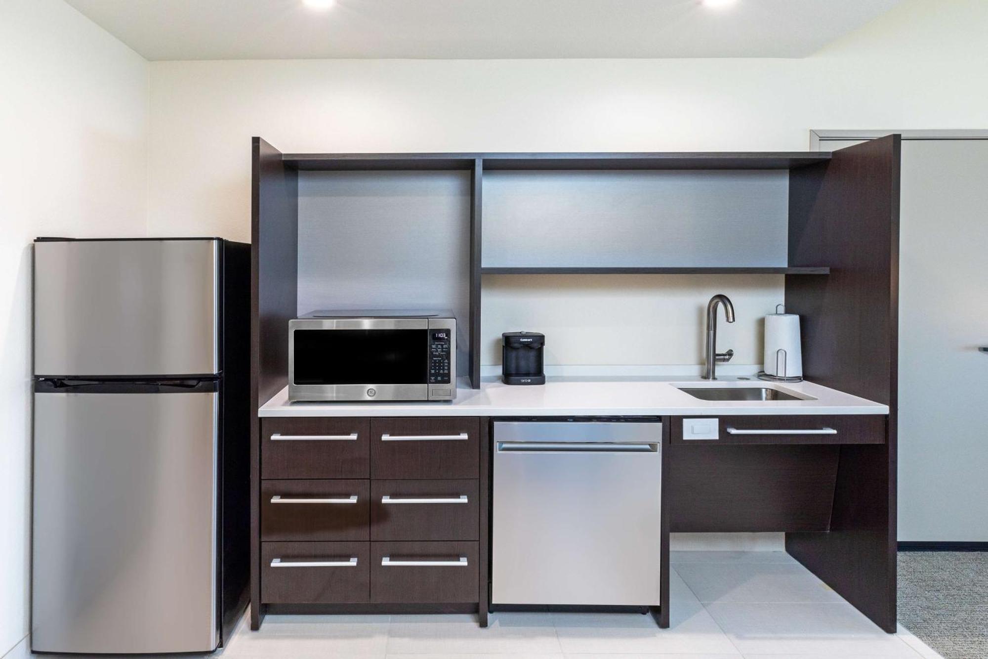 Home2 Suites By Hilton Midland East, Tx Bagian luar foto