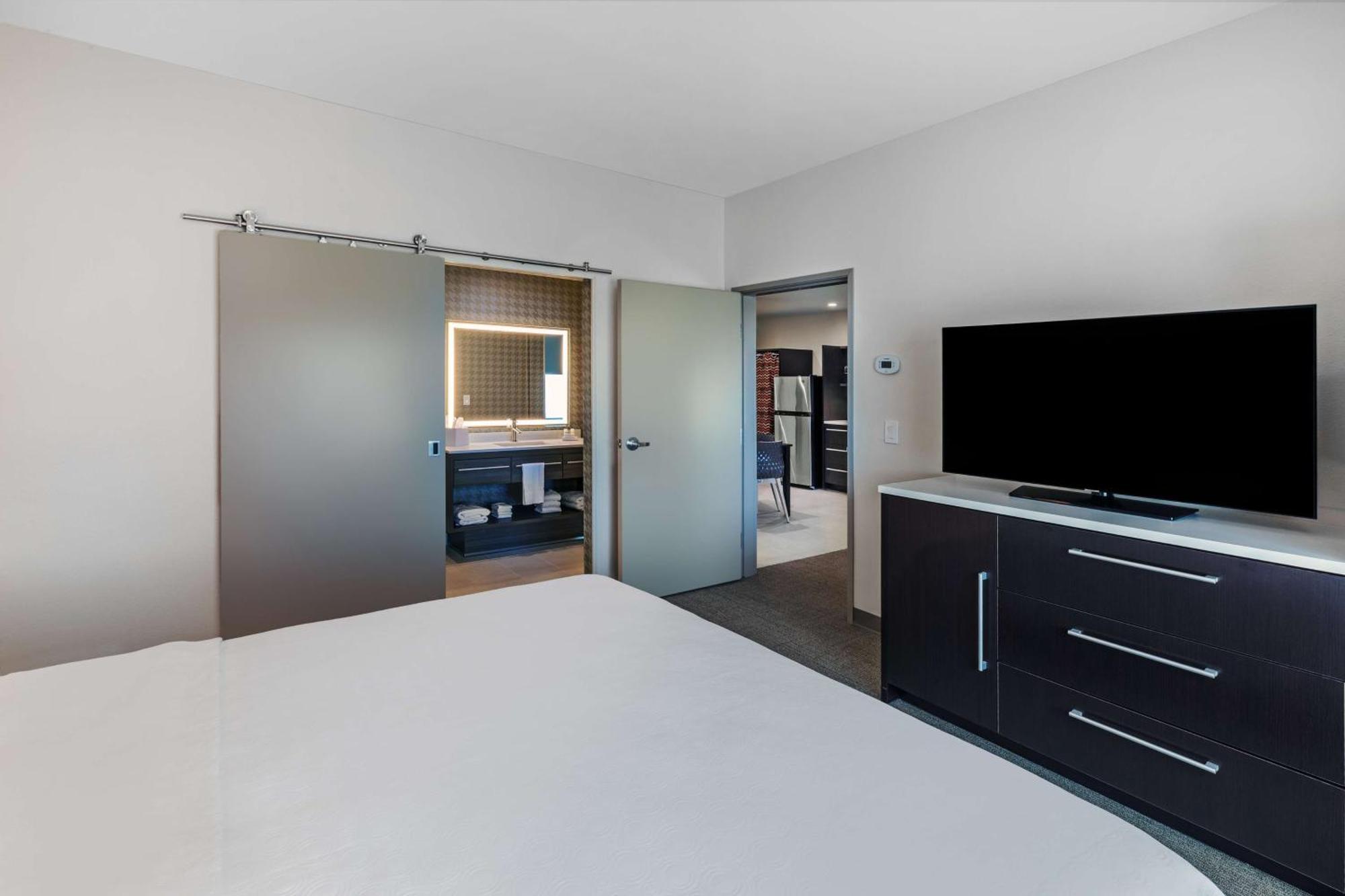Home2 Suites By Hilton Midland East, Tx Bagian luar foto